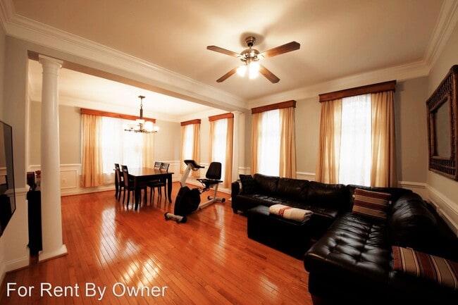 Building Photo - 7608 Brittany Parc Ct