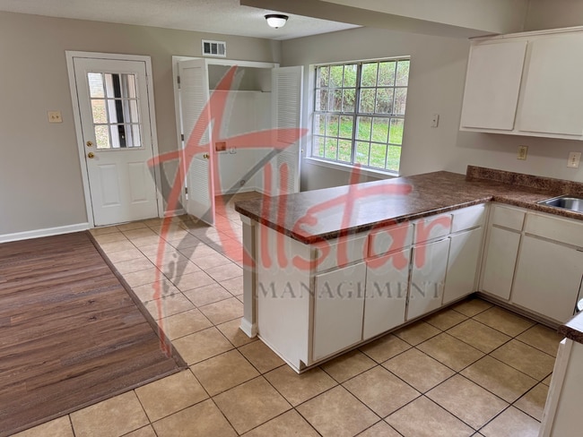 Building Photo - 1767Northfield Dr Southaven, MS