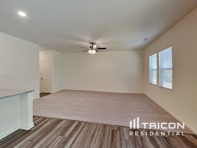 Building Photo - 117 Meadow Vista Lane Angier NC