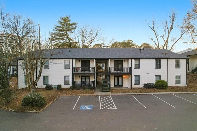 Foto del edificio - 3599 Woodbriar Cir
