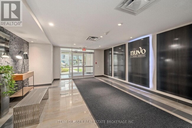 Building Photo - 320 Sugarcreek Trail