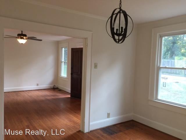 Building Photo - 4 br, 2 bath House - 328 Oak Drive