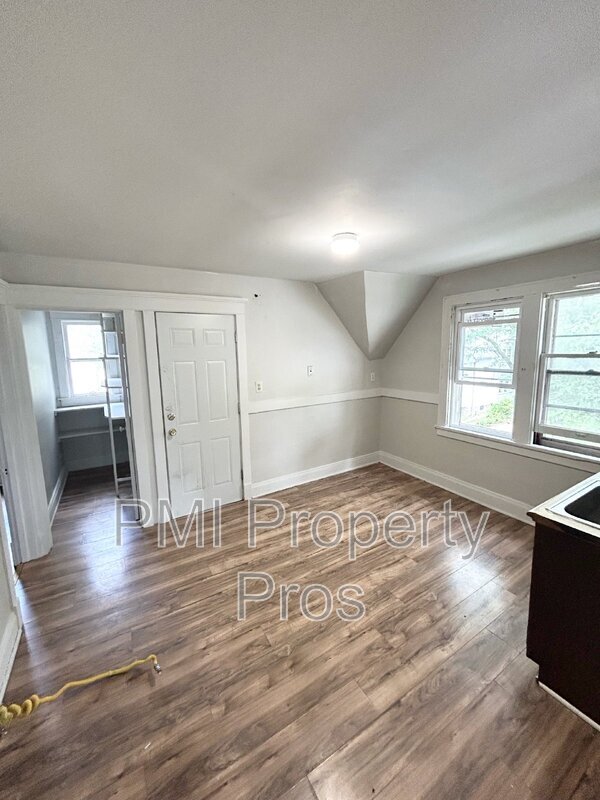 Foto del edificio - 3307 N 24th Pl