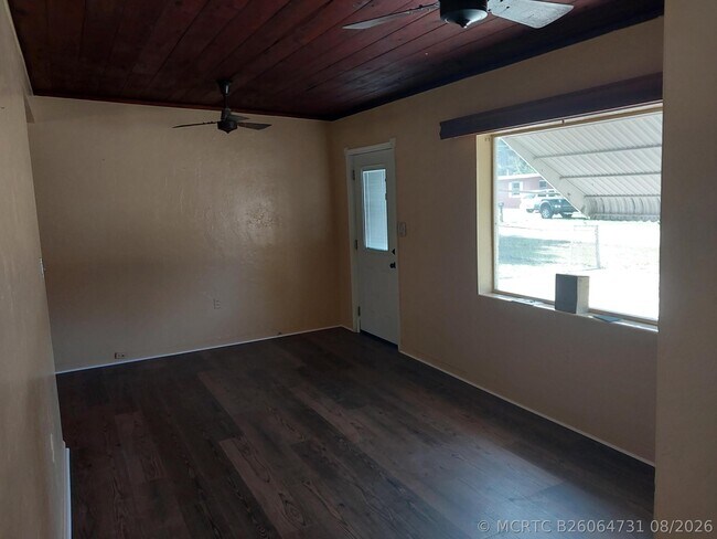 Building Photo - 201 Osceola Ave