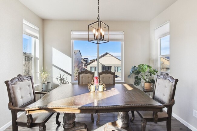 Building Photo - Check out this fantastic home nestled in t...