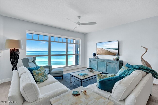Foto del edificio - 263 Barefoot Beach Blvd