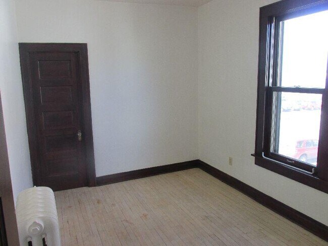 Foto del edificio - 5118 S Packard Ave