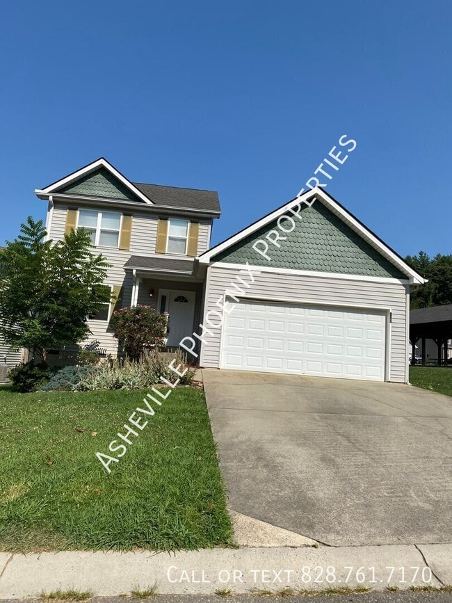 Building Photo - 105 Woodcreek Cir