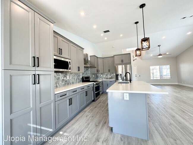 Foto del edificio - 4 br, 2 bath House - 78795 Birchcrest Cir