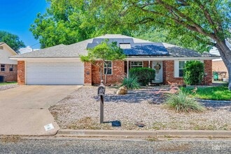 Building Photo - 3108 Oak Forest Dr