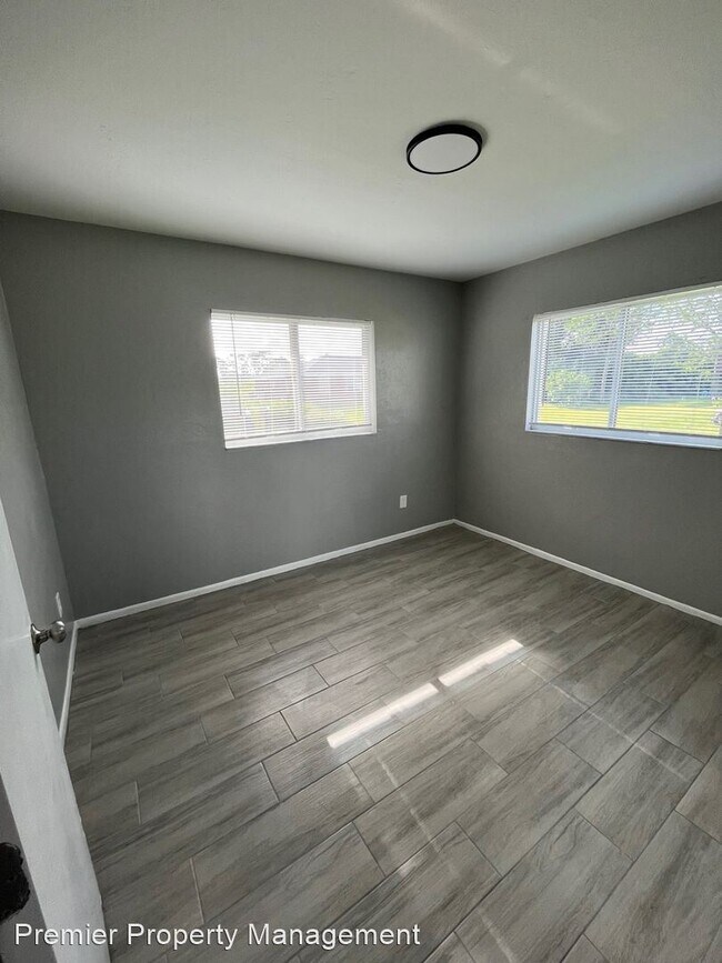 Foto del edificio - 2 br, 1 bath House - 115 Gordon Avenue South