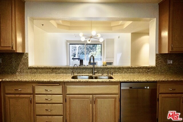 Building Photo - 2132 Century Park Ln