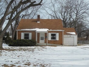 Building Photo - 3109 N Centennial St