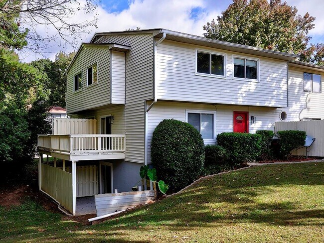 Foto del edificio - 3874 Mulkey Cir SW