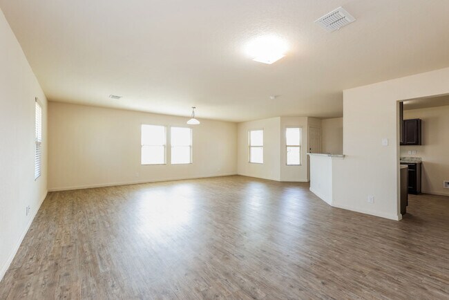 Building Photo - Tesoro Hills - 8526 Tesoro Hills, San Anto...