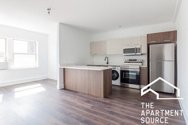 Photo - 1555 W Hollywood Ave Apartment
