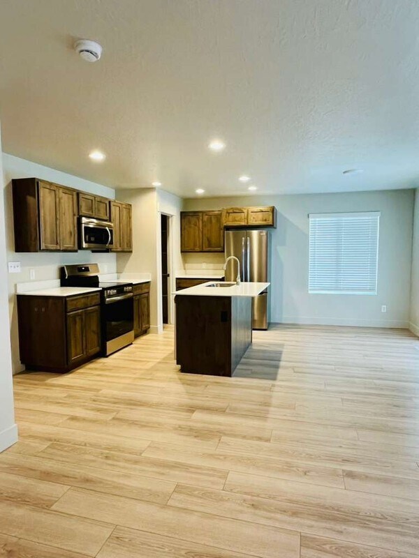Foto del edificio - 3923 S White Ash Dr