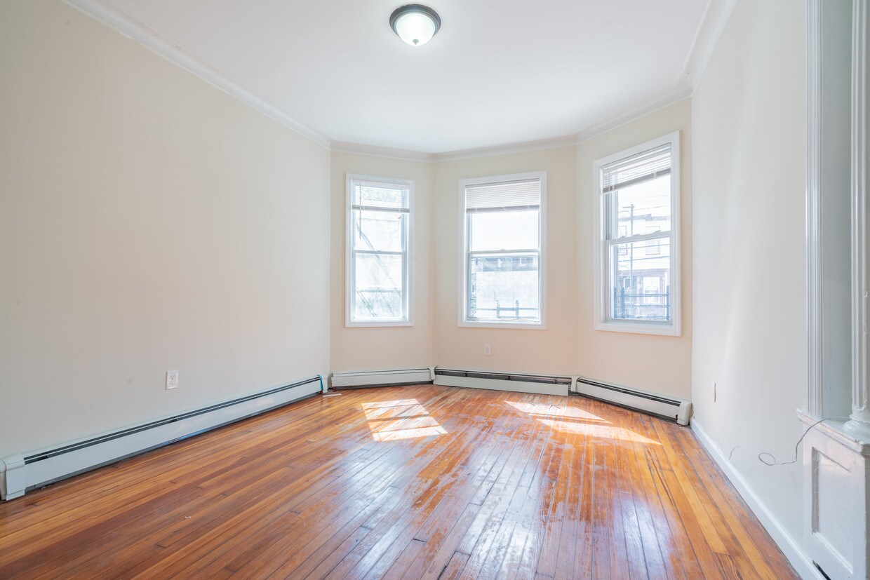 128 Grant Ave, Jersey City, NJ 07305 Apartments at 128 Grant Ave