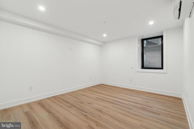 Building Photo - 808 N 3rd St