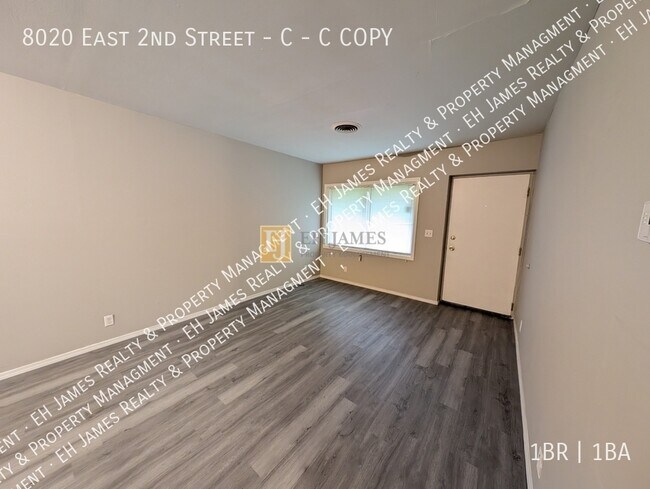 Foto del edificio - 8020 E 2nd St S