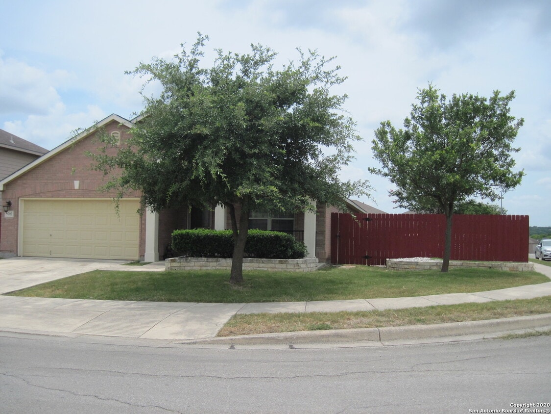 9702 Copper Rock, Converse, TX 78109 House Rental in Converse, TX