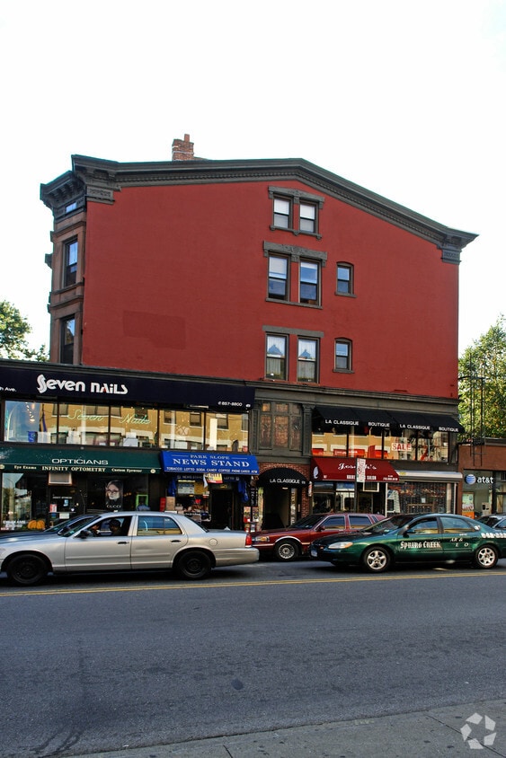 Building Photo - 97 7th Ave