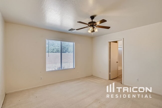 Foto del edificio - 3583 S 159th Ln