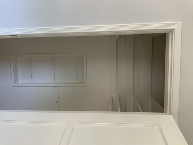 Closet - 5943 Tujunga Ave