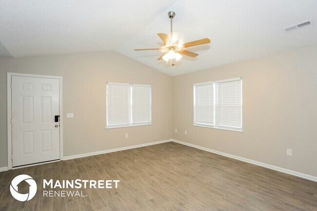 Foto del edificio - 544 Tarlton Pl NW
