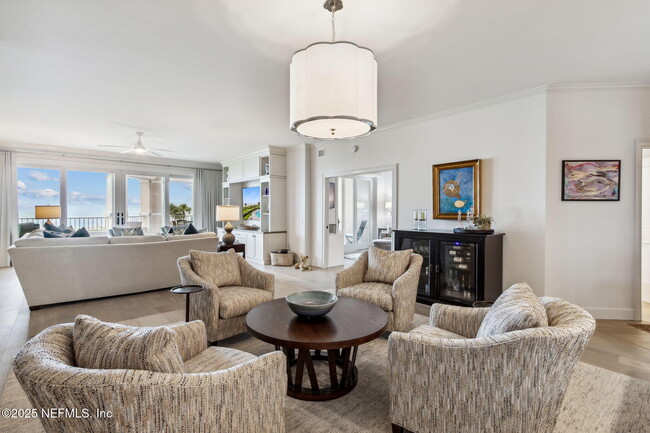 Foto del edificio - 426 Beachside Pl