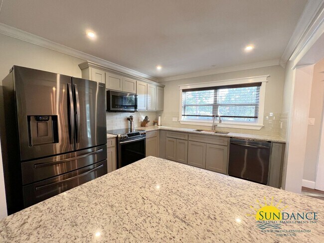 Foto del edificio - Beautiful 4 Bedroom Home in Fort Walton Beach!