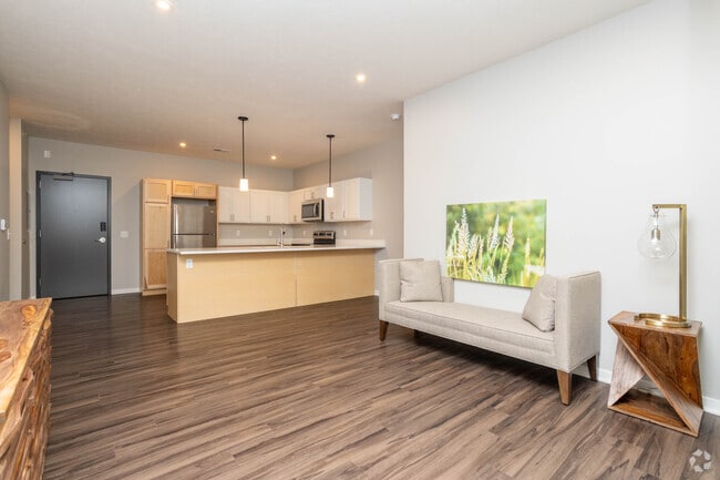 2BR, 2BA - Naomi - The Meadows on Salt Creek