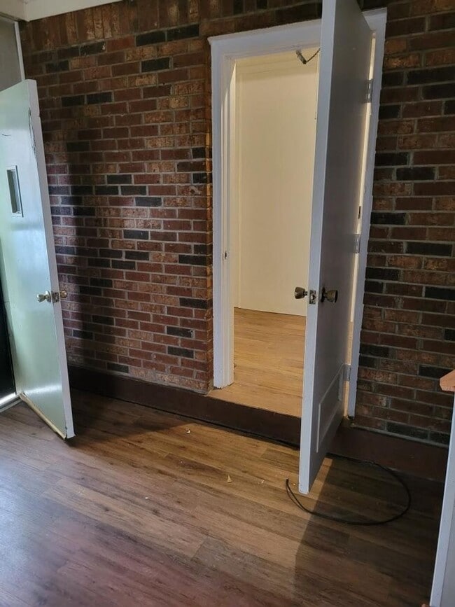 Foto del edificio - 4816 Impala Ln