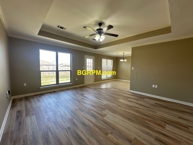 Building Photo - 3 BD, 2 BA, Home in Cabot