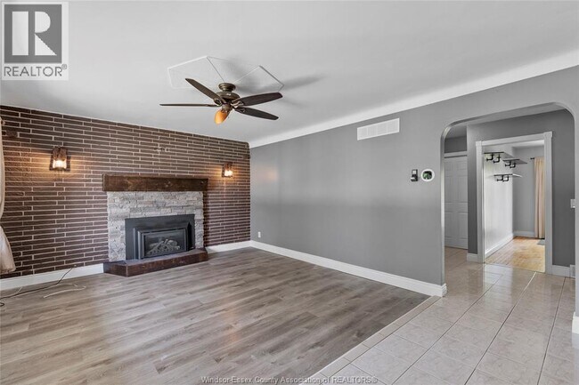 Photo du bâtiment - 76 TEXAS