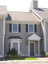 Building Photo - 1 Abbott Ln Building Photo - 1 Abbott Ln