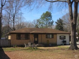 Building Photo - 1308 S Bailey St