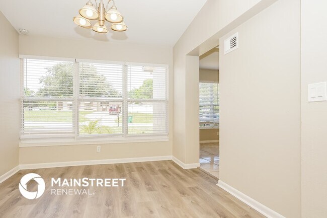 Foto del edificio - 2225 W Dana Dr