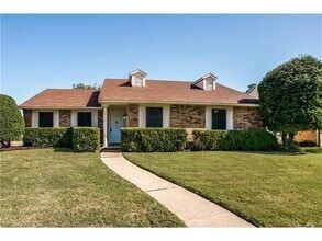 Building Photo - 1301 Timbercreek Ct