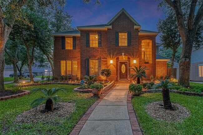 Foto del edificio - 5930 Pendelton Pl Dr