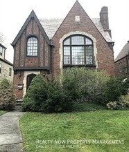 Building Photo - 19627 Winslow Rd