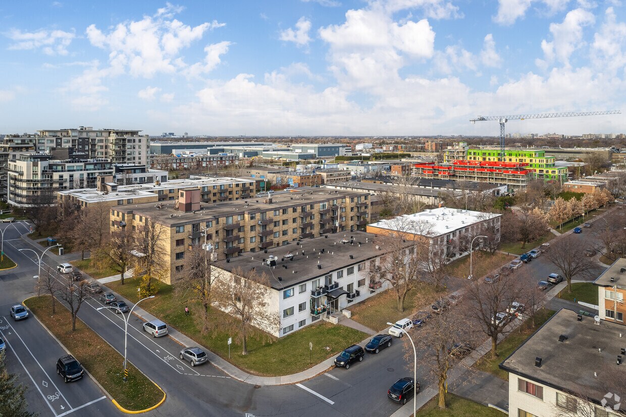 Aerial Photo - 2175 Rue Billeron