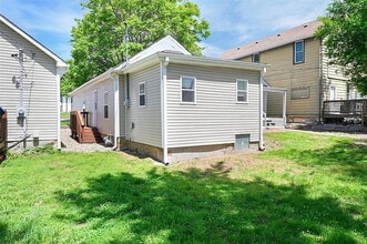 Building Photo - 619 Kiowa St
