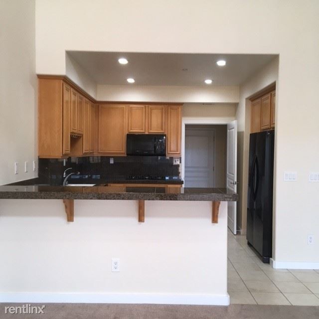 Building Photo - 3 br, 2.5 bath Townhome - 2339 Westbury Way