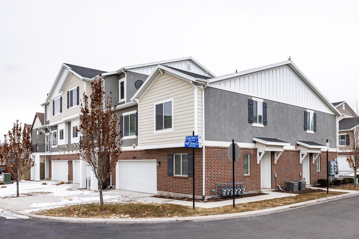 5387 Clouds Rest Ln, Herriman, UT 84096 House Rental in Herriman, UT