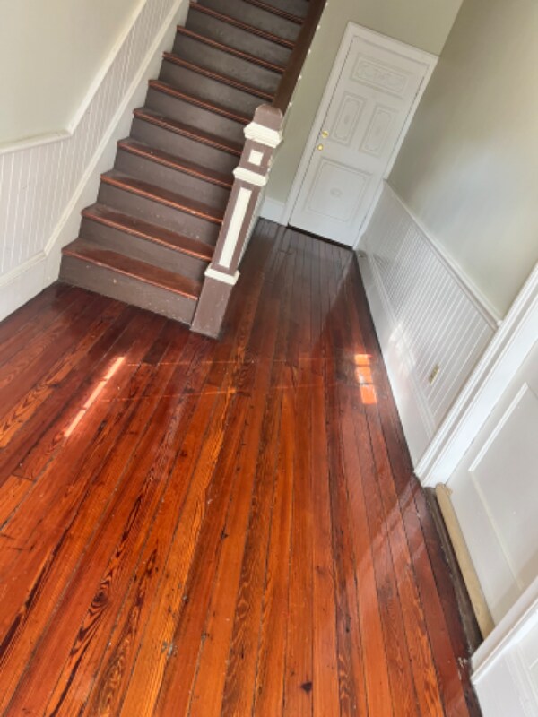 Building Photo - 316 W Duffy St