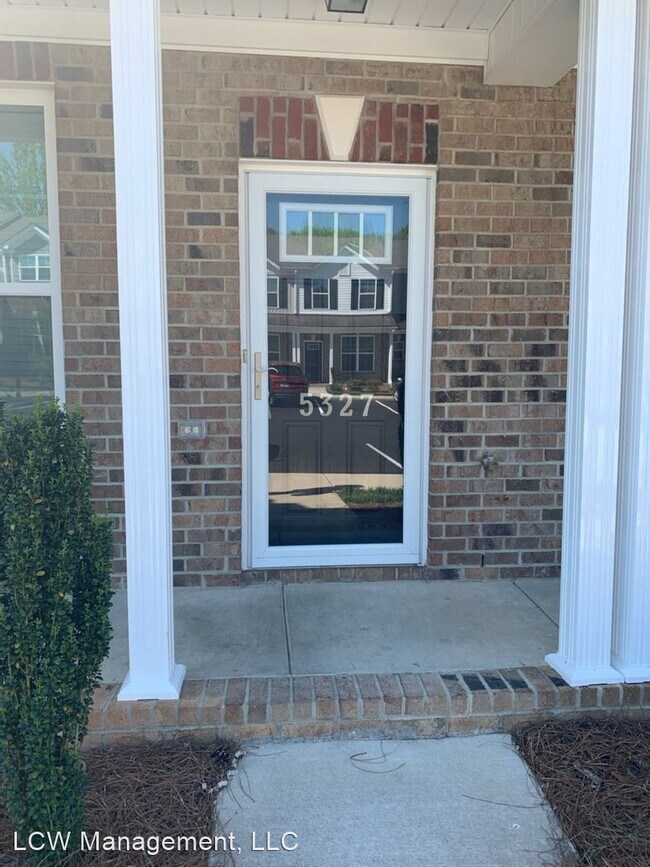 Foto del edificio - 2 br, 2.5 bath House - 5327 Farm House Trail