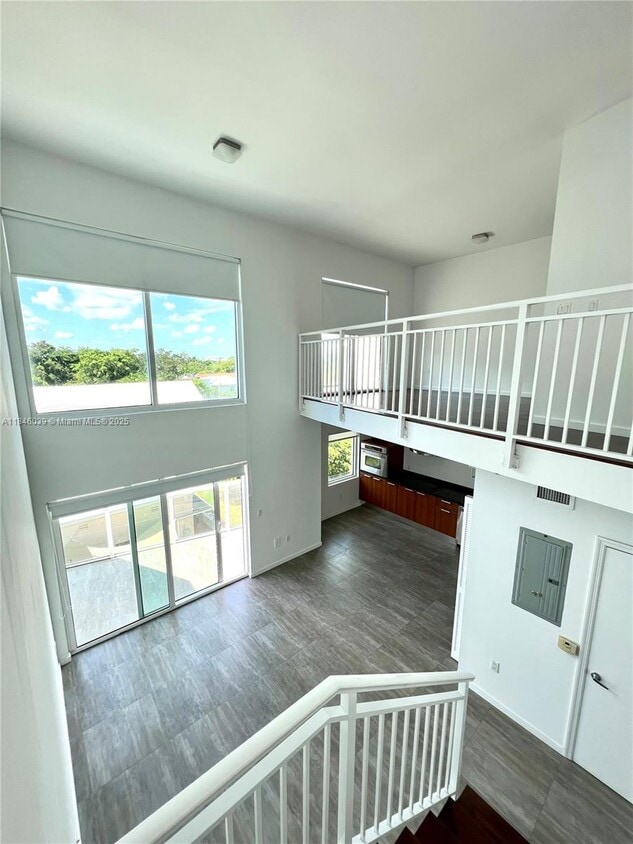 Foto principal - 1650 Brickell Ave