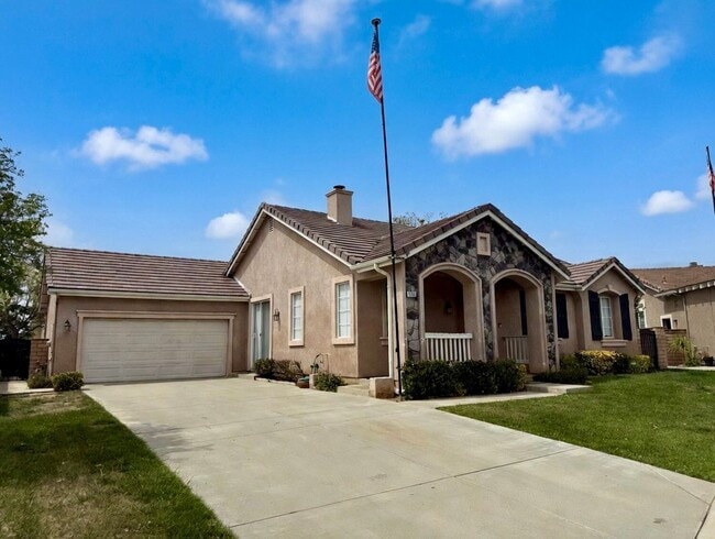 Building Photo - 1193 Woodburn Cir