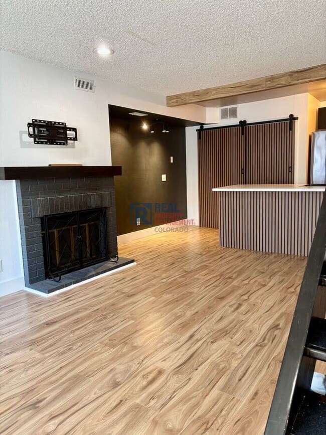 Building Photo - 5041 Garrison St